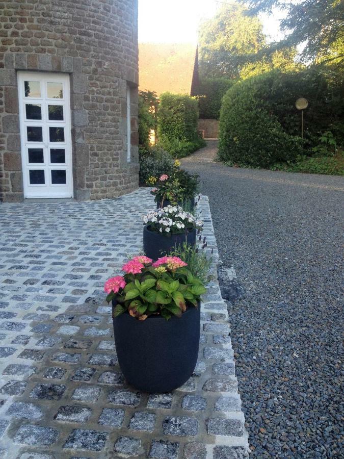 Manoir De La Porte Otel Sainte-Pience Dış mekan fotoğraf