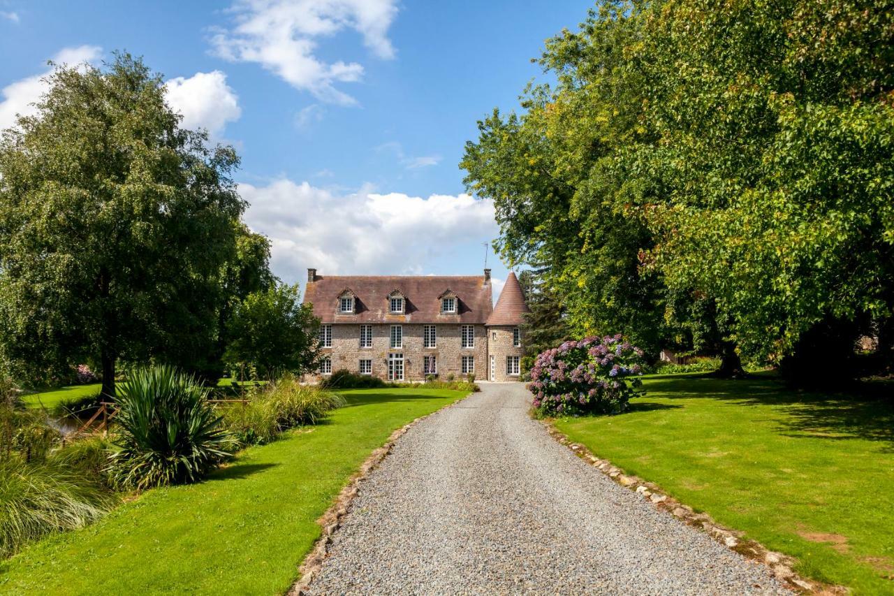 Manoir De La Porte Otel Sainte-Pience Dış mekan fotoğraf