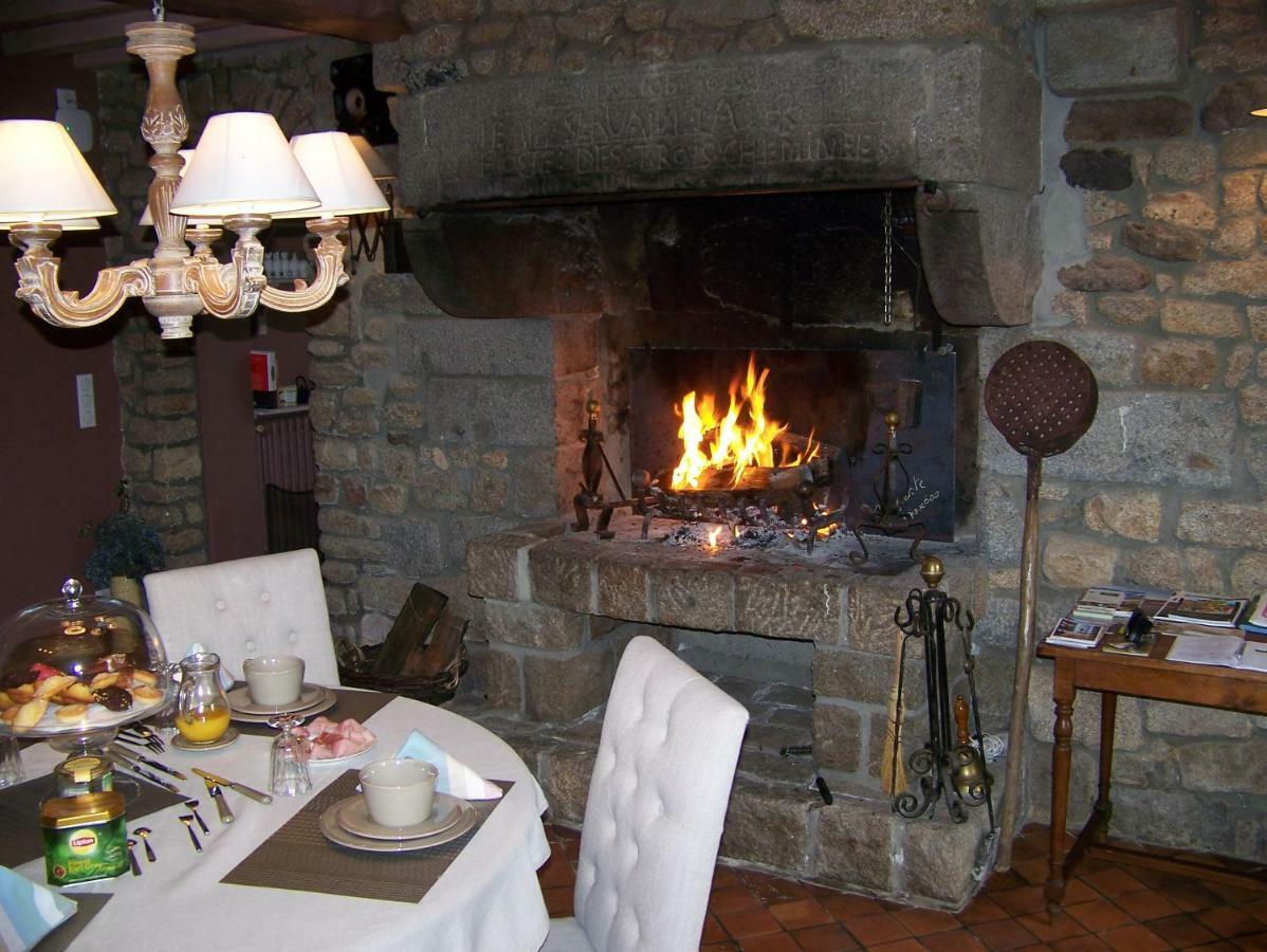 Manoir De La Porte Otel Sainte-Pience Dış mekan fotoğraf